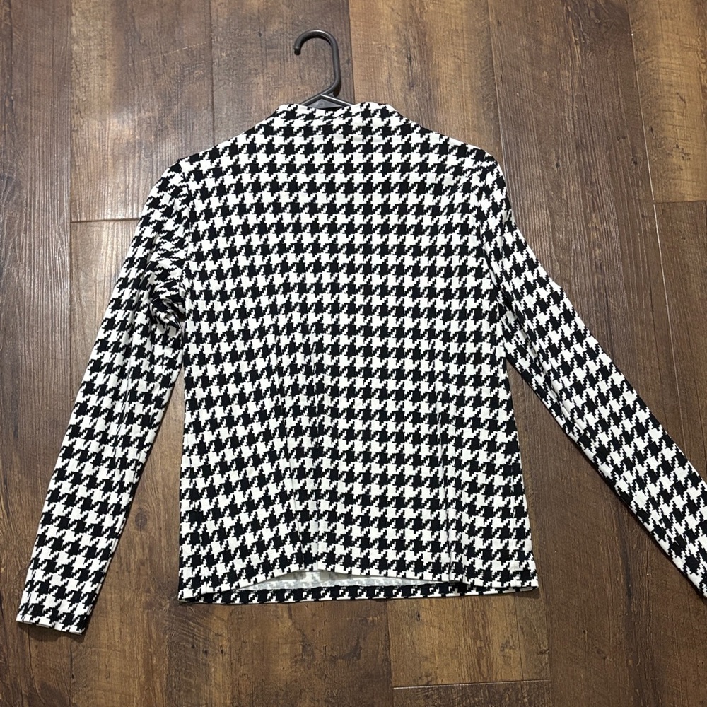 Ann Taylor Monochrome Houndstooth Top